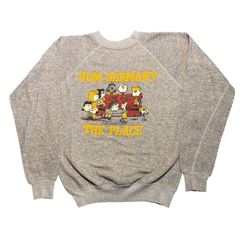 Vintage 70s Peanuts Ulm Germany Bus Stop Sweatshirt Gray Raglan Schulz Snoopy